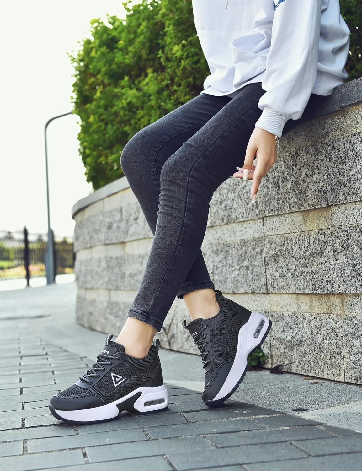 AONEGOLD Women's Wedge Sneakers Inner Heightening Walking Shoes Fashion Breathable Lightweight Air Cushion Casual Sneakers