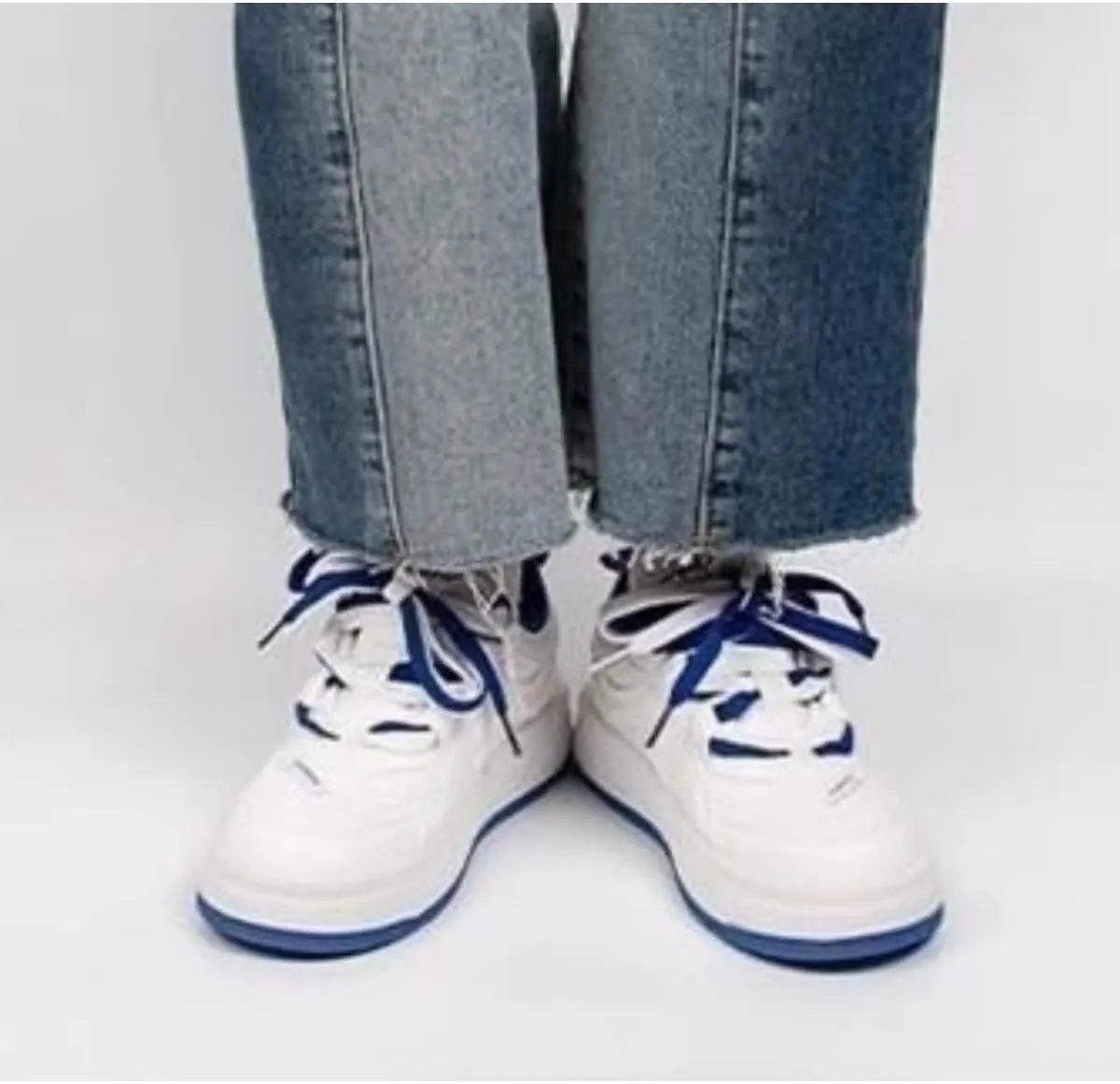 Cute Cloud Kicks Fashion Sneakers for Women and Teen Girls | Trendy White Platform Shoes with Pink/Blue Accent | Korean Style Streetwear