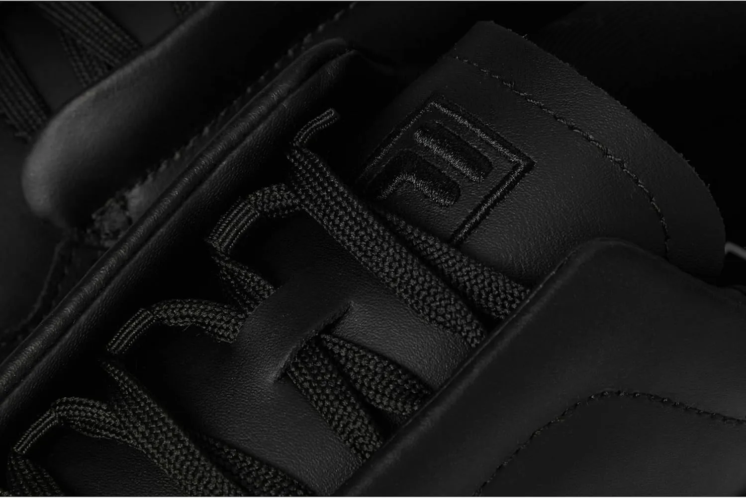 Fila Men's Sanati Sneaker