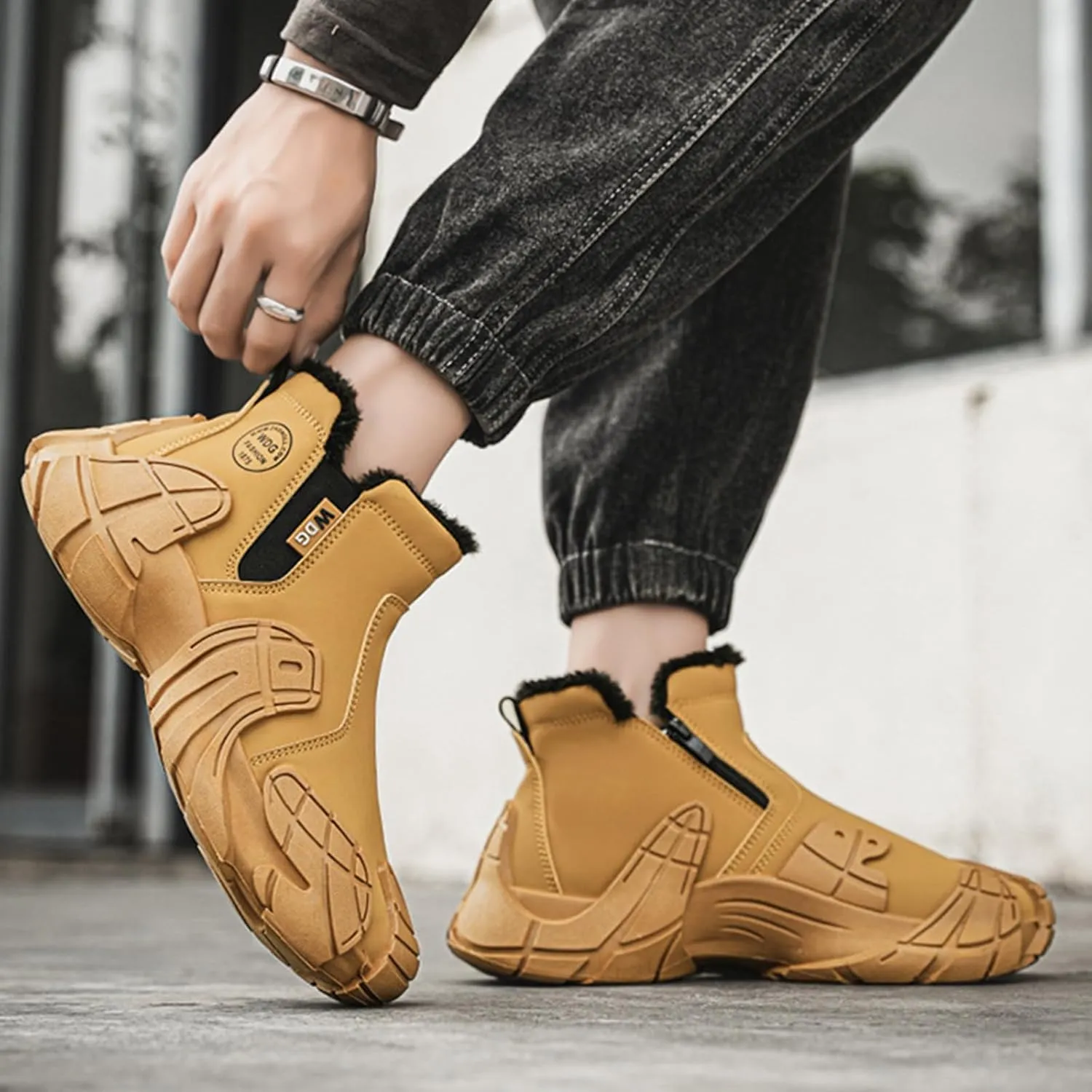 High Top Mens Hiking Shoes Casual Shoes Sneakers Sneakers Non-Slip Outdoor Soles Hiking Shoes Snow Boots