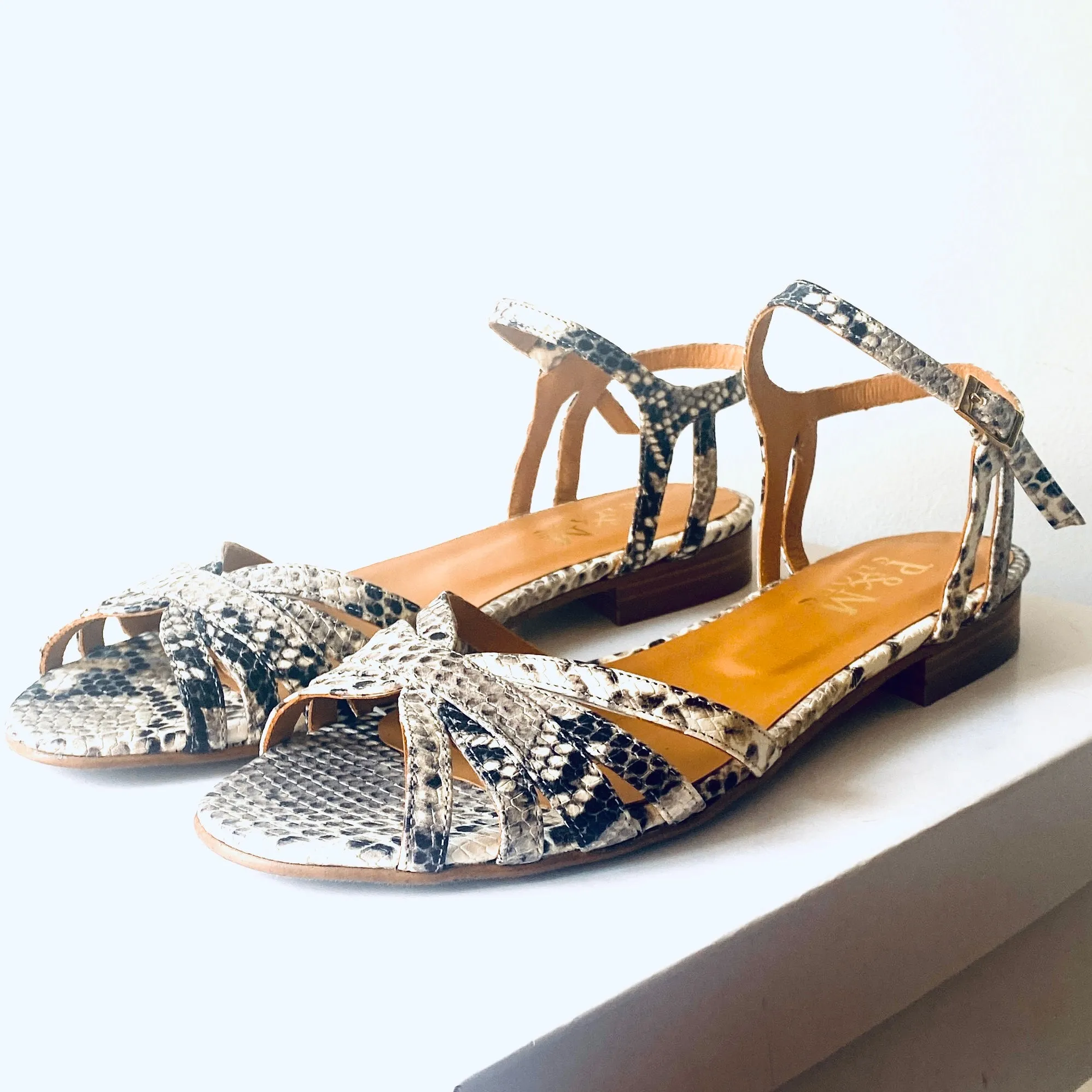 PRINCESS FLATS