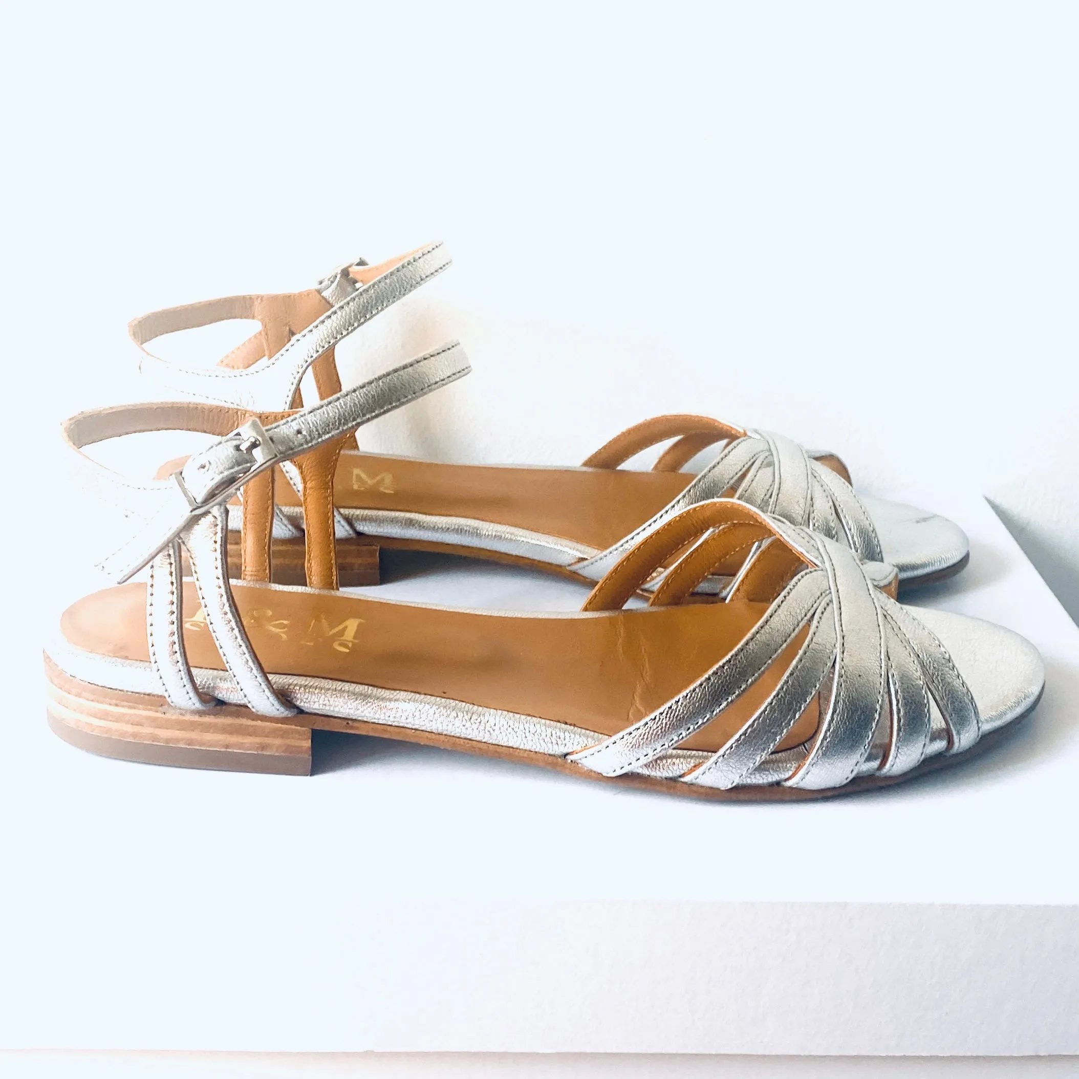 PRINCESS FLATS