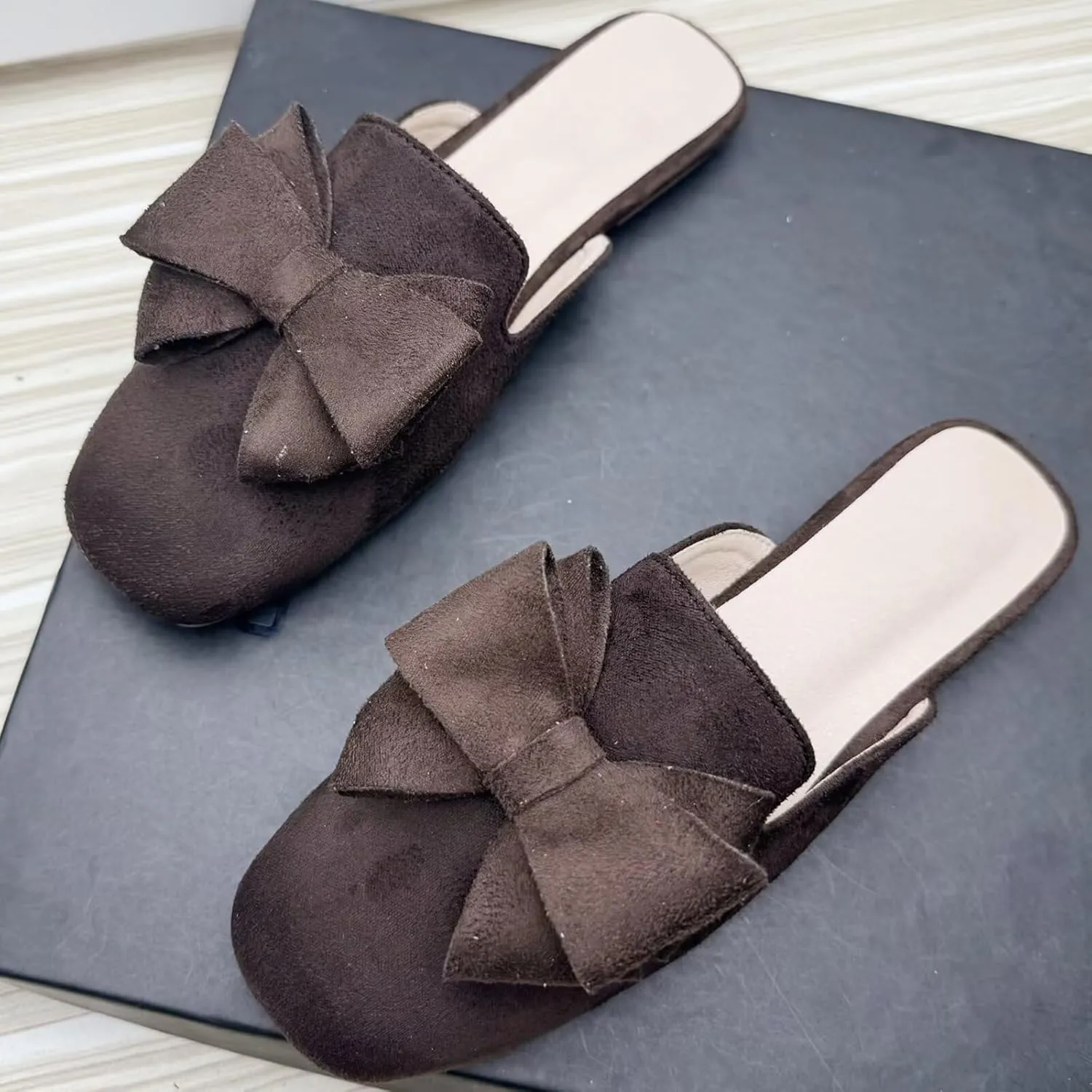 SAILING LU Women's Cute Bow Mules Square Toe Backless Loafers Easy Slip-on Flat Slides Comfortable Sandals Summer Shoes