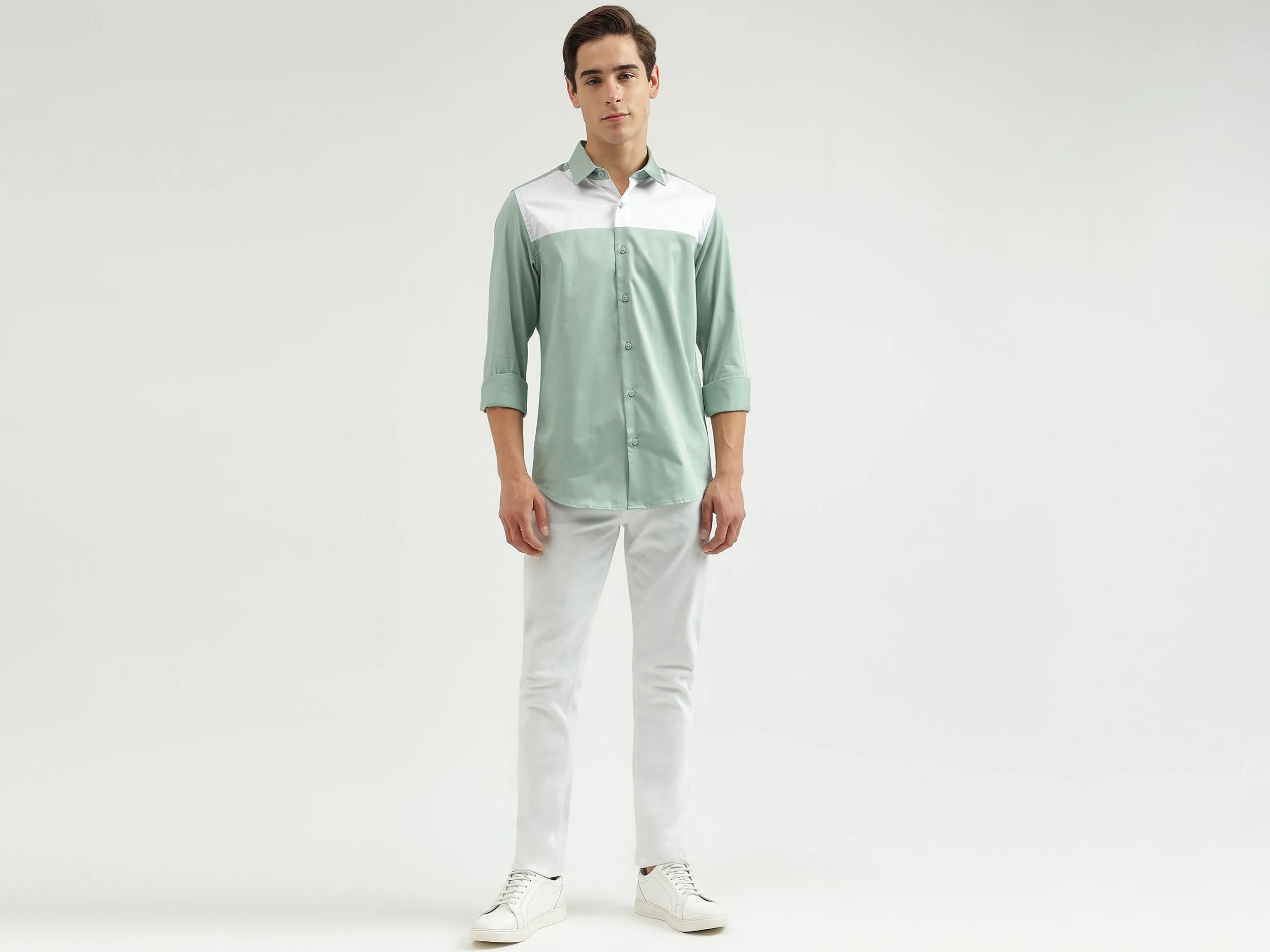 Slim-Fit Spread Collar Colourblocked Shirt