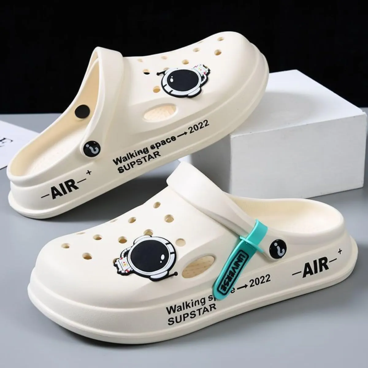 Slippers for Women Pantuflas Para Mujer Cute Smile Face Slides Sandals for Summer