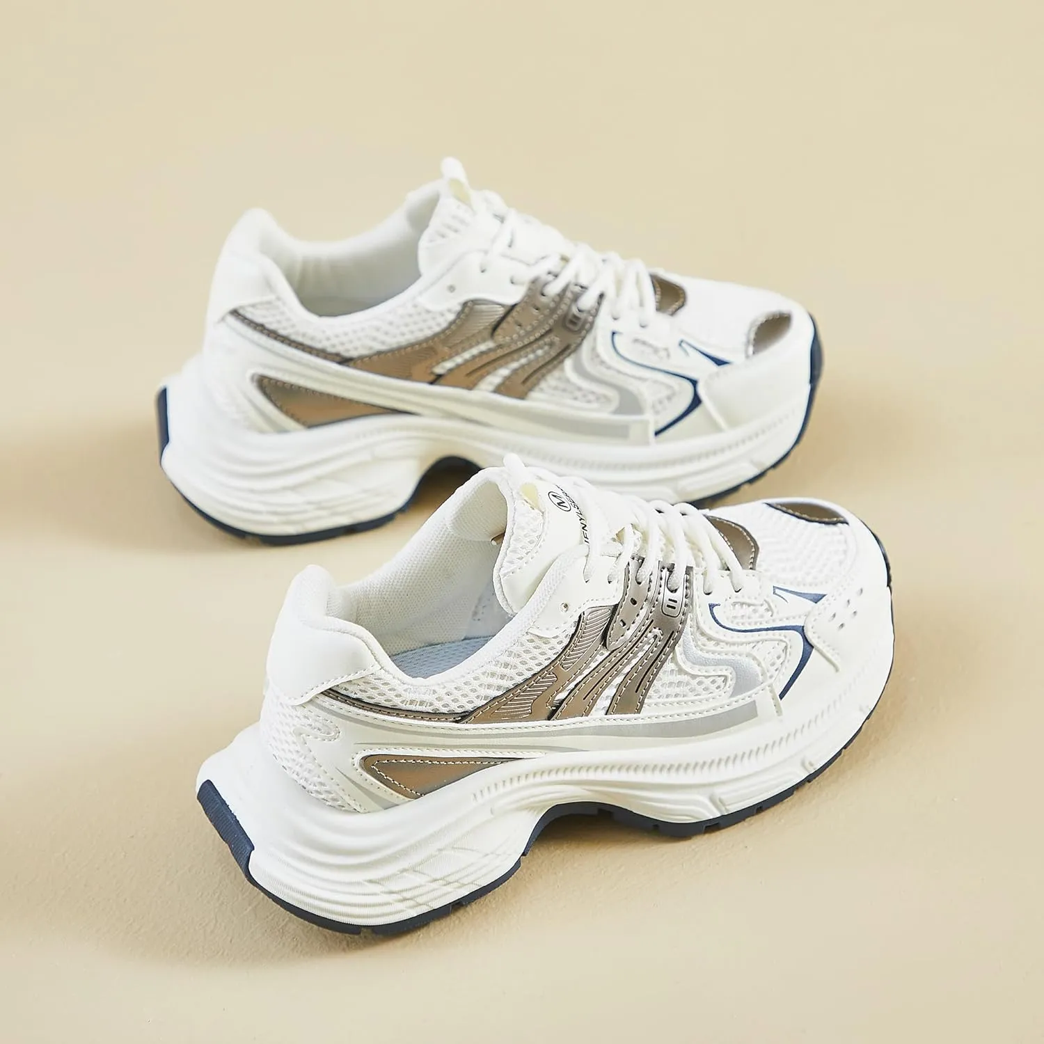 Women Breathable Mesh Chunky Sneakers Trendy Lace-up Casual Shoes Everyday Gym Walking Shoes