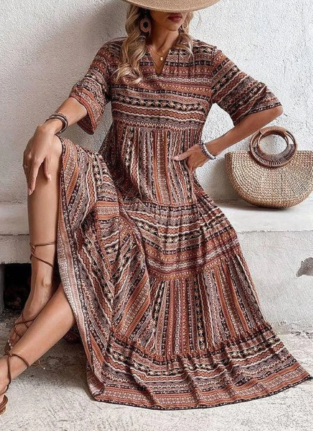 Women's 2025 Summer Retro Brown Half Sleeve V-Neck A-Line Maxi Dress Casual Outdoor Beach Vacation Travel Outfits