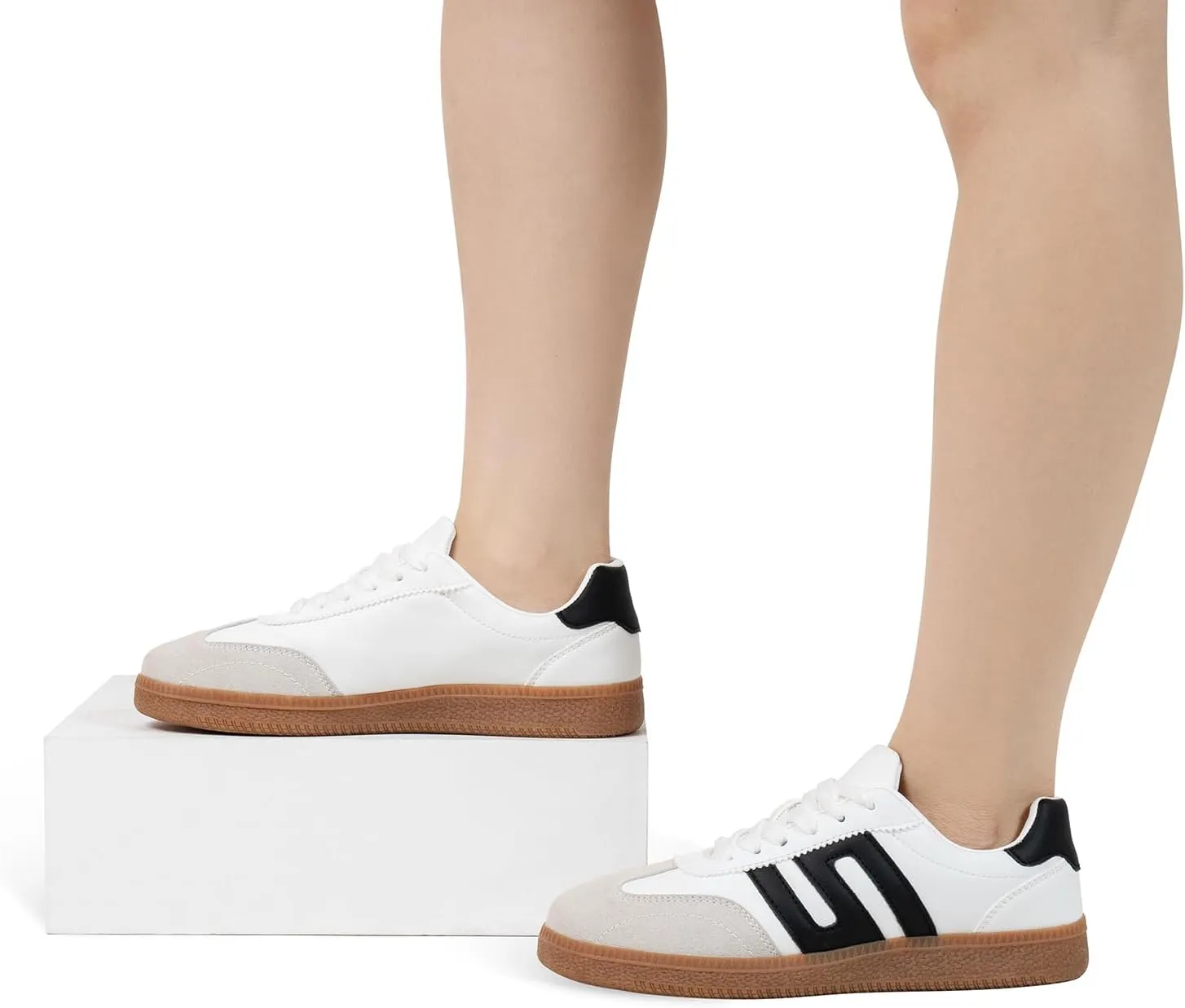 Womens Classic Fasion Tennis Sneakers Comfortable Causual Walking Shoes Women's Trendy Skate Shoes
