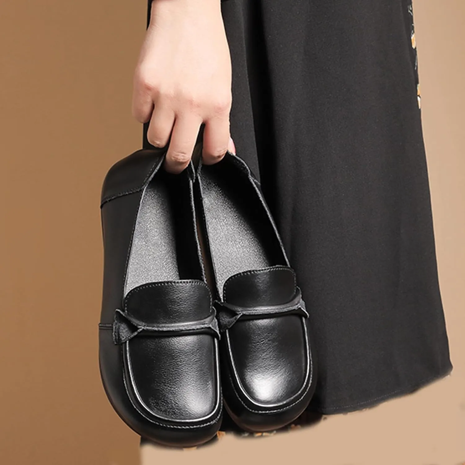 Women's Genuine Leather Slip-On Penny Loafers,Classic Round Toe Casual Walking Moccasin Flats,Comfortable Soft Sole Non-Slip Driving Work Shoes