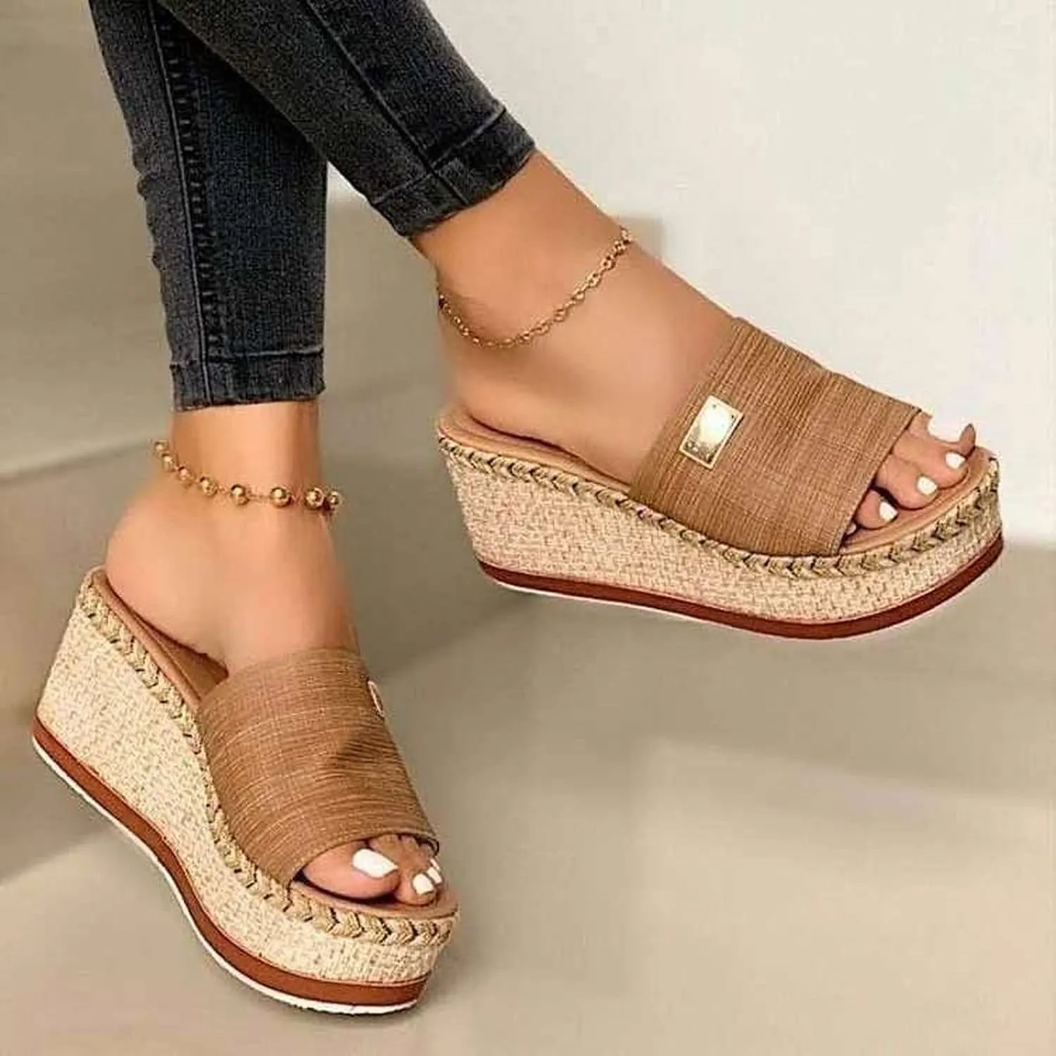 Womens Slip on Wedge Sandals Open Toed Fish Mouth Platform Metal Decoration Slipper Summer Comfortable Casual Beach Shoes Flip Flops