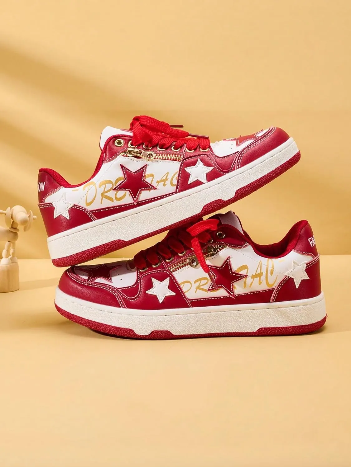 Women's Sneakers PU Leather Y2K Star Print Skate Trendy Casual Platform Shoes Fashionable Lace-Up Streetwear Chunky Sole Non-Slip Athletic Sneakers