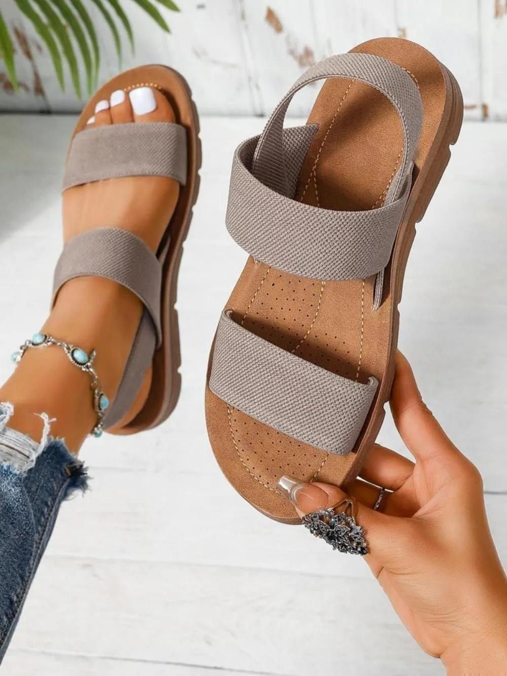 Women's Summer 2025 Fashion Slingback Sandals for Women Casual Comfort Sandals for Outdoor Beach Parties Girl's Simple Walking Shoes Back To School Sandalias Para Mujer Vacation Outfits