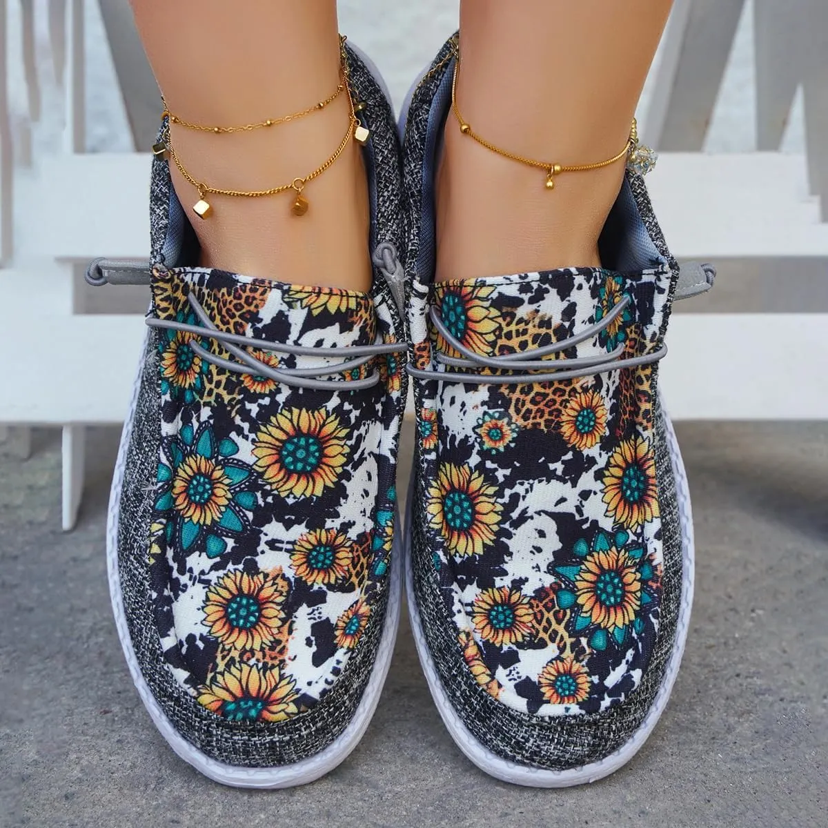 Women's Sunflower Print Canvas Casual Loafers Comfortable Light Weight Slip On Ultralight Sole Wide Boat Shoes Casual Lightweight Black Lace-Up Walking Flat Deck Shoes for Work and Traveling